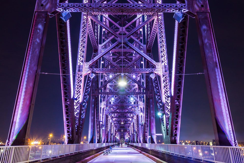 Graduation Pictures. University of Louisville. Big 4 bridge